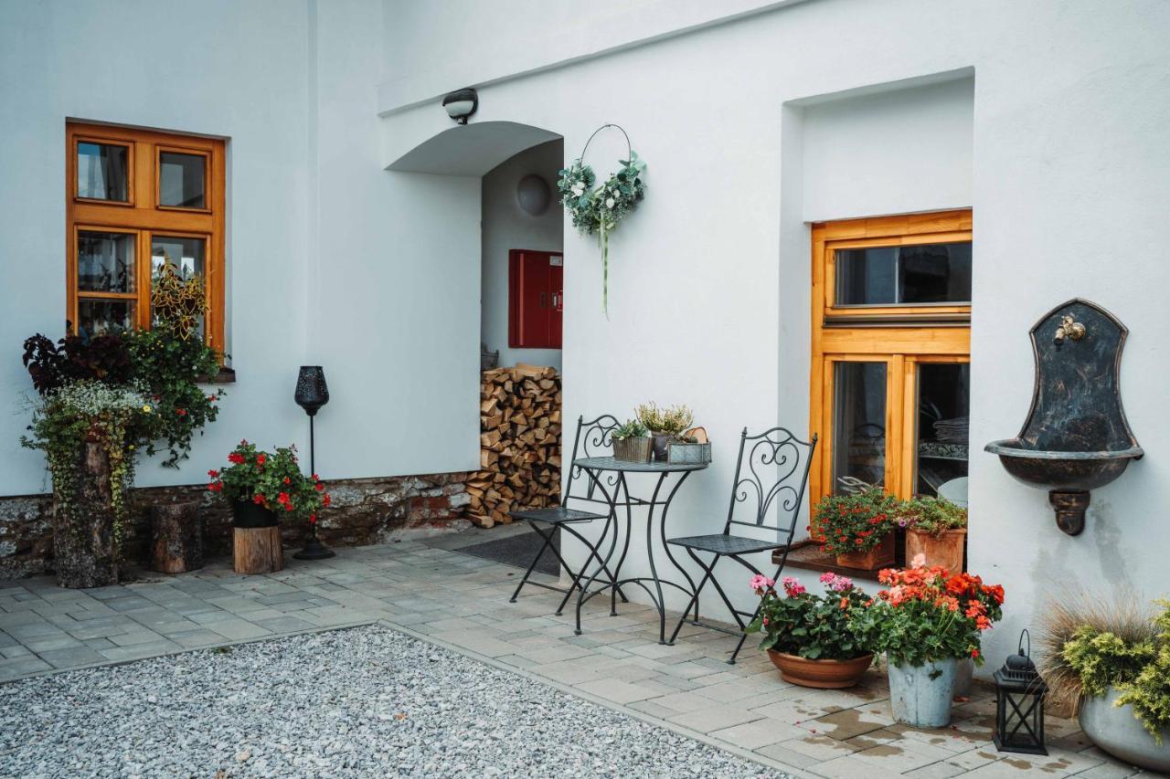 Cakyho Kuria - Mezonetovy Apartman S Krbom A Saunami Smižany Extérieur photo