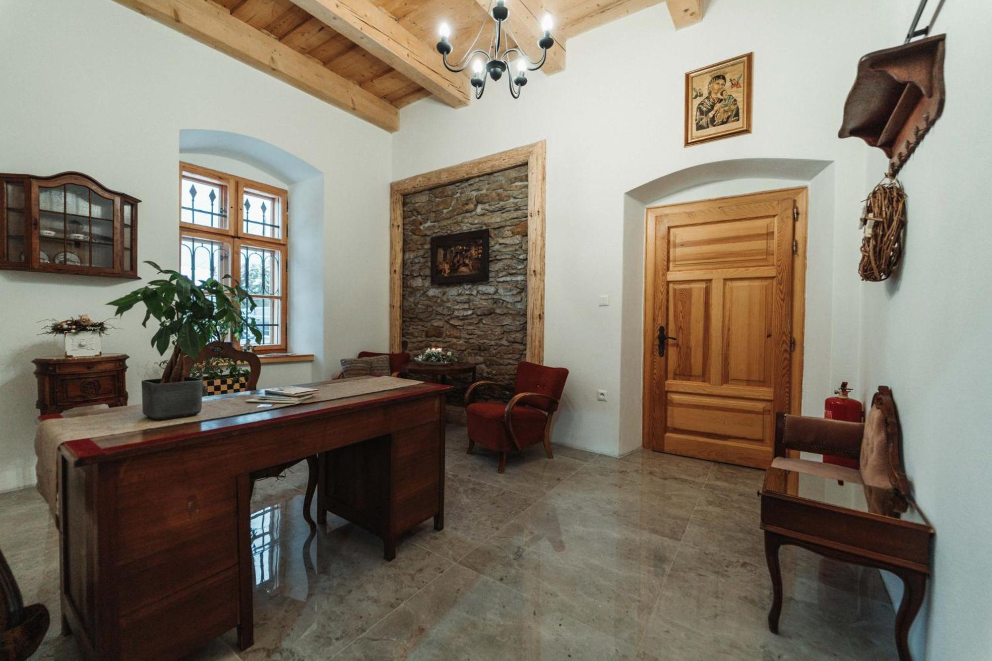 Cakyho Kuria - Mezonetovy Apartman S Krbom A Saunami Smižany Extérieur photo